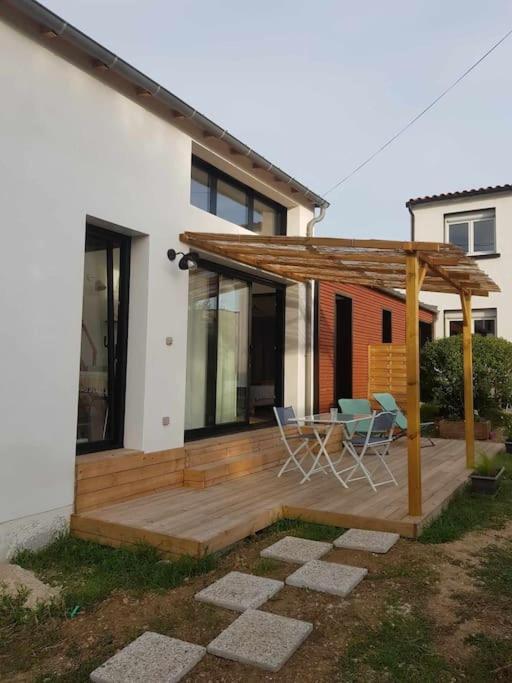 Notre Petite Maison La Rochelle  Buitenkant foto